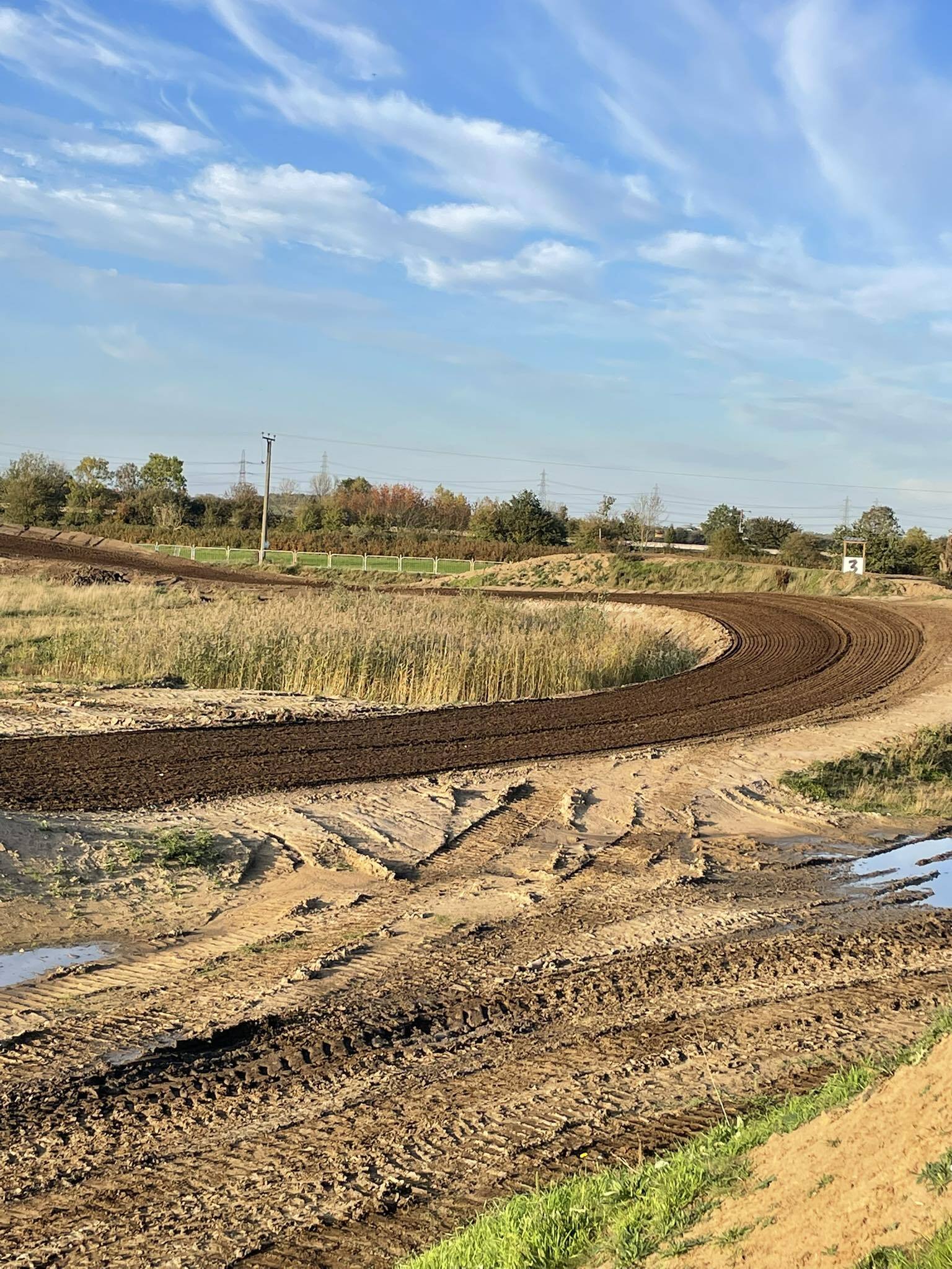 Whitley MX gallery image 3