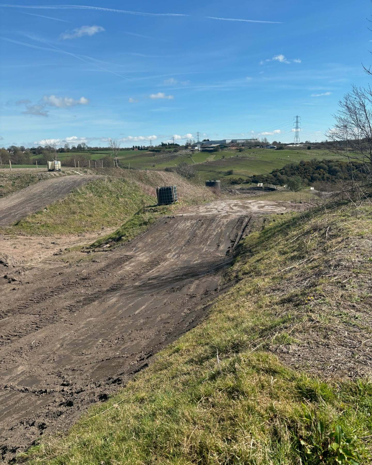 Peacocks Hey gallery image 2